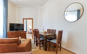 Narodni - Old Town Residence